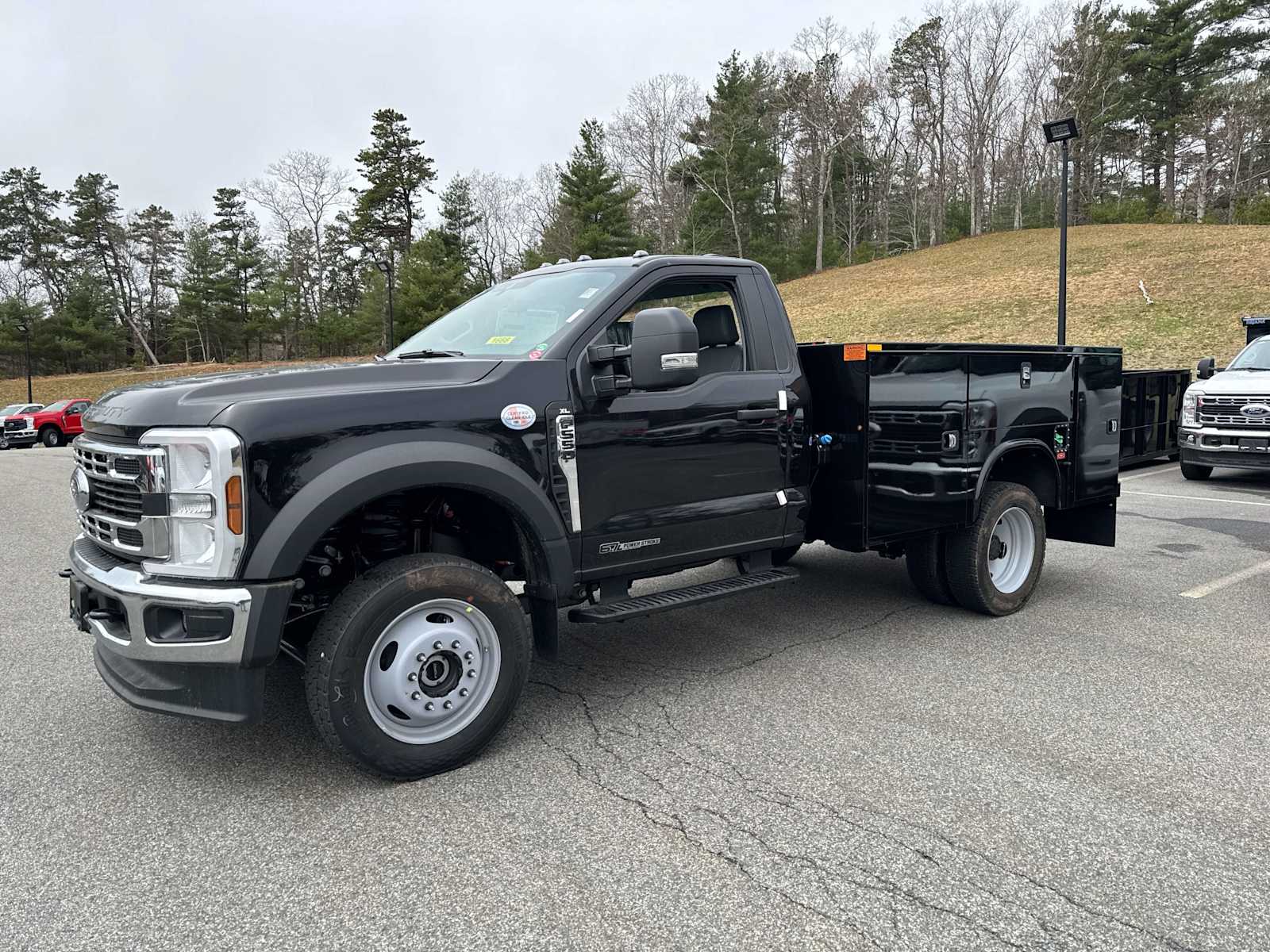 2026 Ford F-550 XL 4x4 Regular Cab 145-In DRW's photo