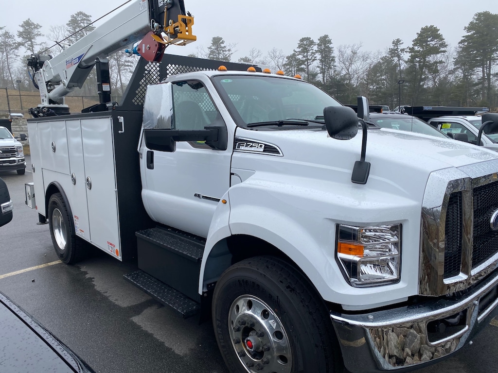 New 2024 Ford F-750 Diesel MASTER MECHANIC CRANE BODY Truck Regular Cab