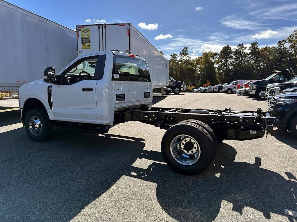 New 2026 Ford F-350 Chassis Truck Regular Cab