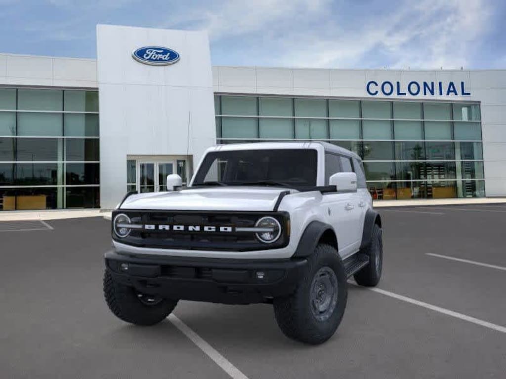 New 2025 Ford Bronco Outer Banks SUV