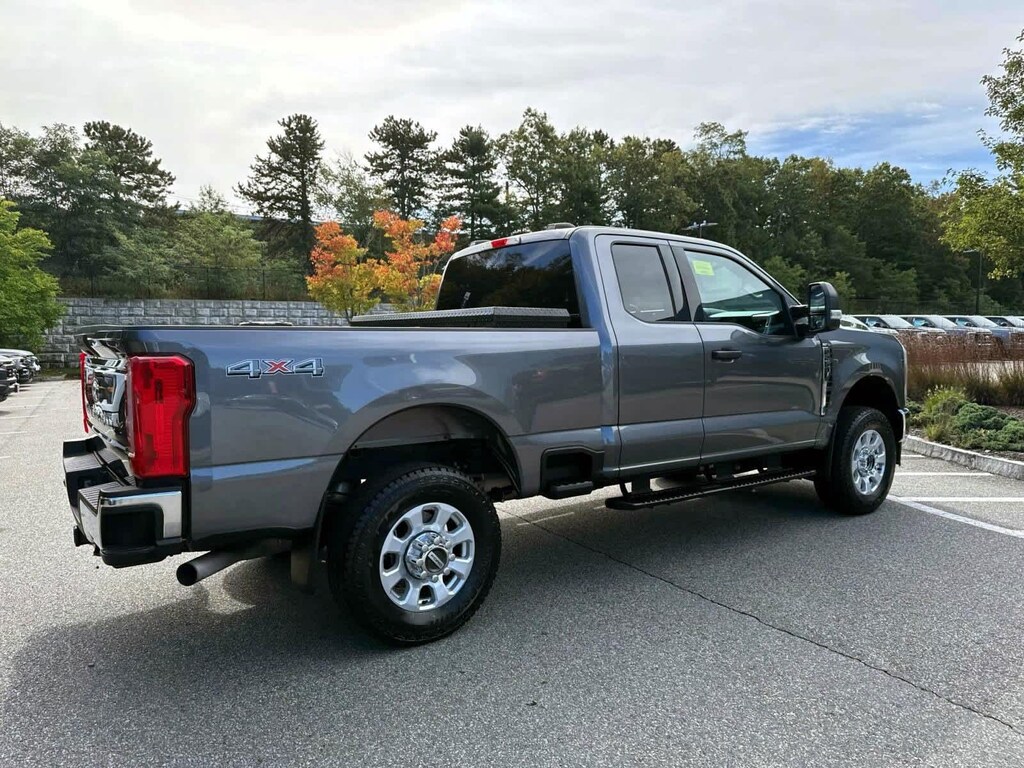 Used 2024 Ford Super Duty F-250 SRW XLT 4WD Supercab 6.75 Box 4WD SuperCab 6.75 Box