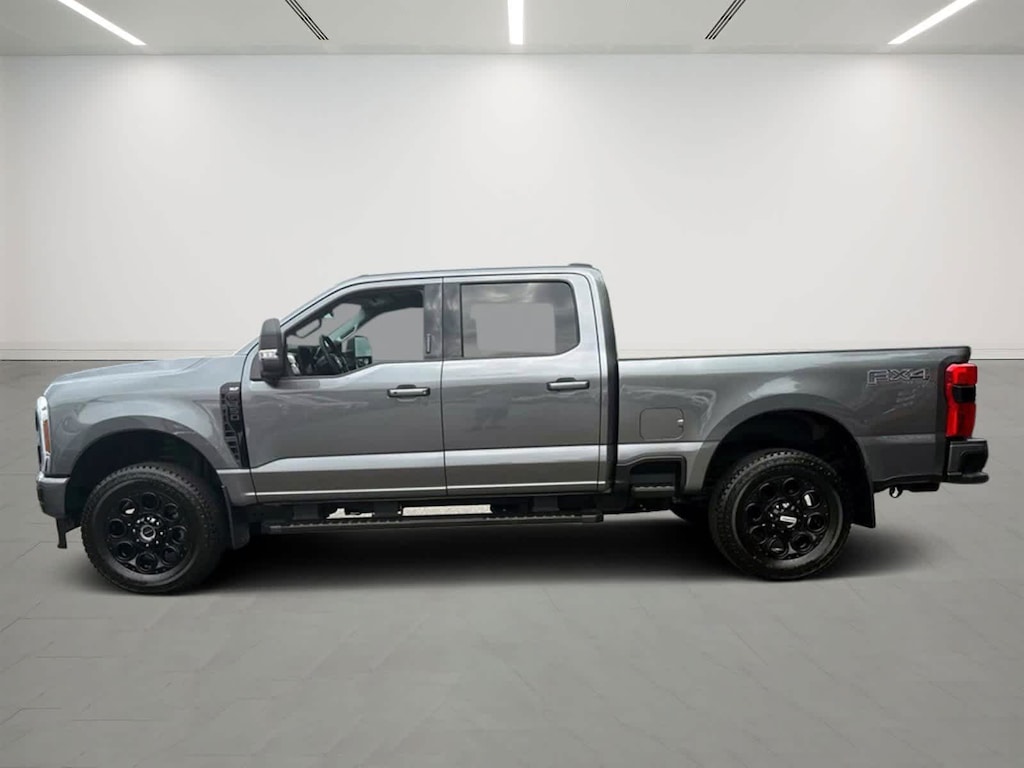 Used 2024 Ford Super Duty F-350 SRW XLT 4WD Crew Cab 6.75 Box 4WD Crew Cab 6.75 Box