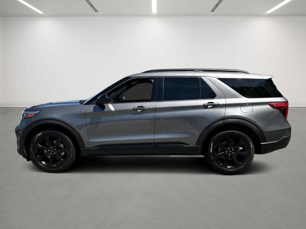 Used 2024 Ford Explorer ST-Line 4WD