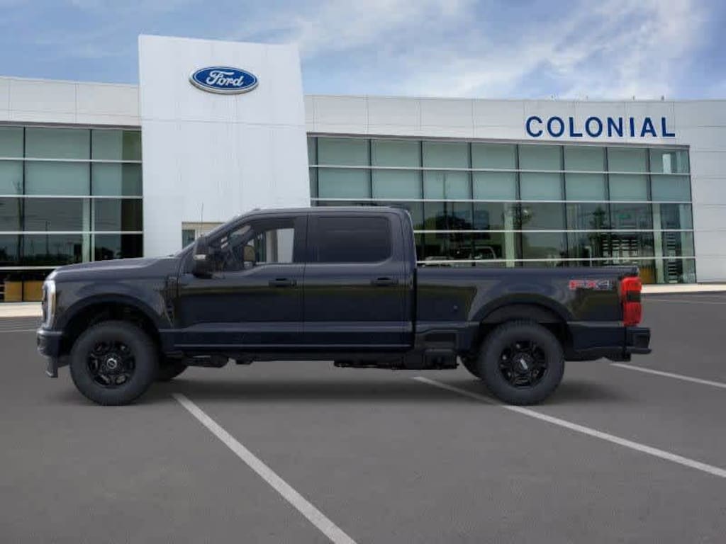 New 2026 Ford F-350 XL Truck Crew Cab
