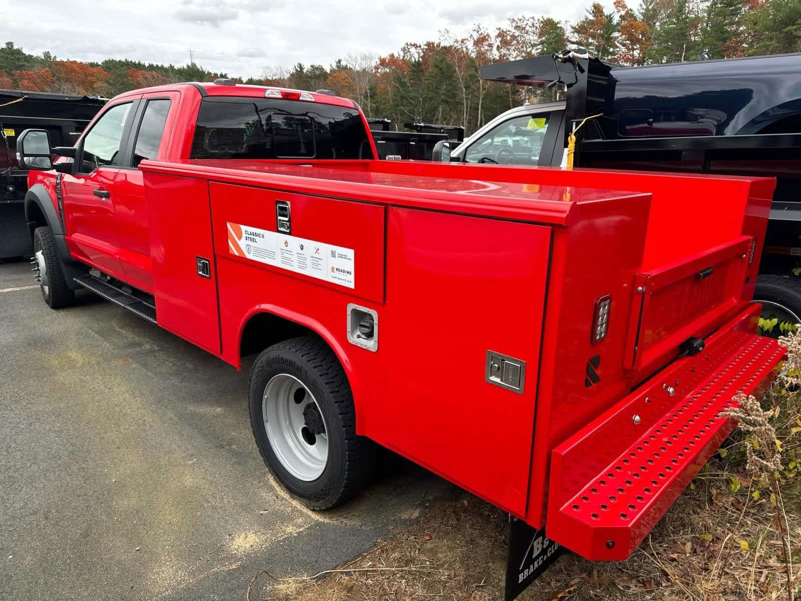 2026 Ford F-550 XL photo 2