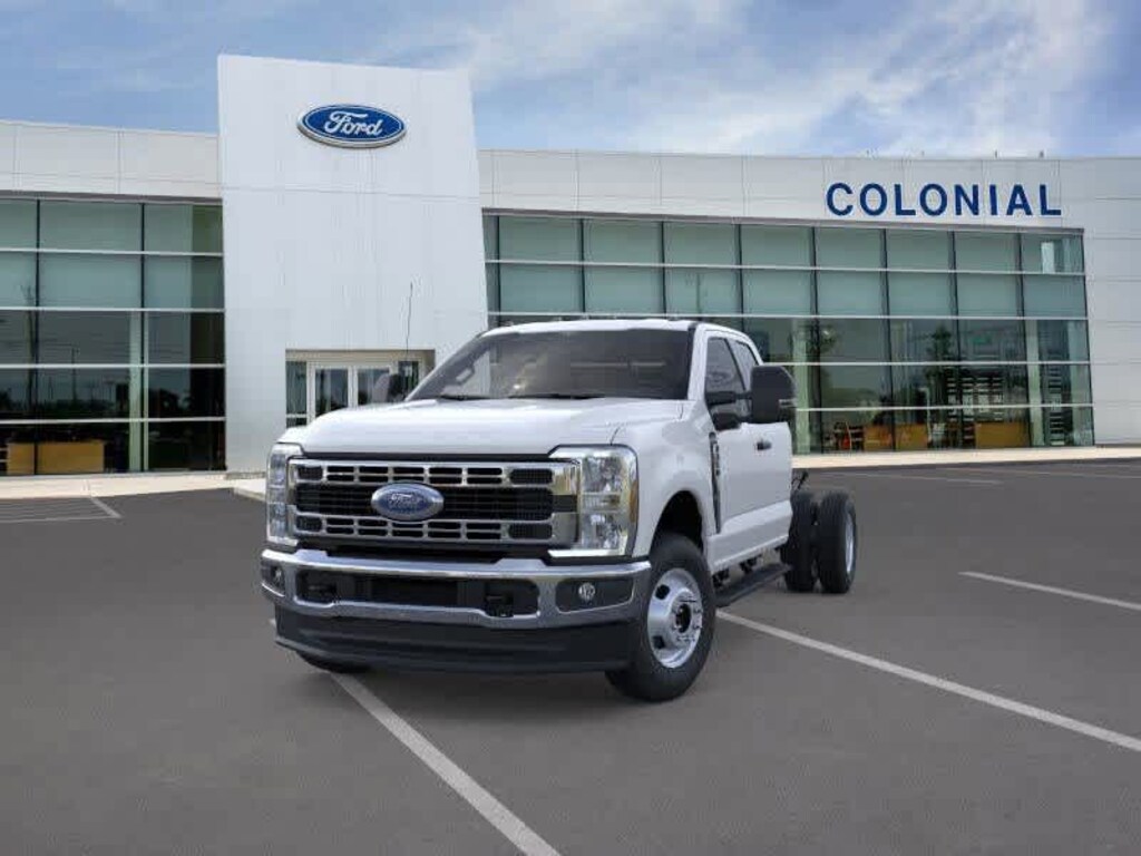 New 2026 Ford F-350 Chassis XL 4WD Supercab 168 WB 60 CA Truck Super Cab