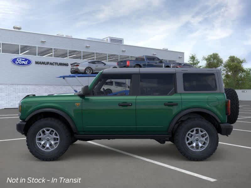 2025 Ford Bronco Badlands photo 3