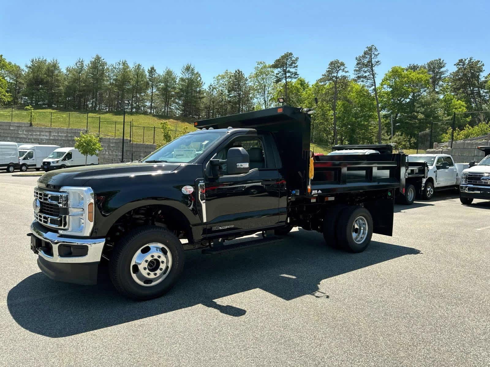 2026 Ford F-350 XLT 4x4 Regular Cab 145-In DRW's photo