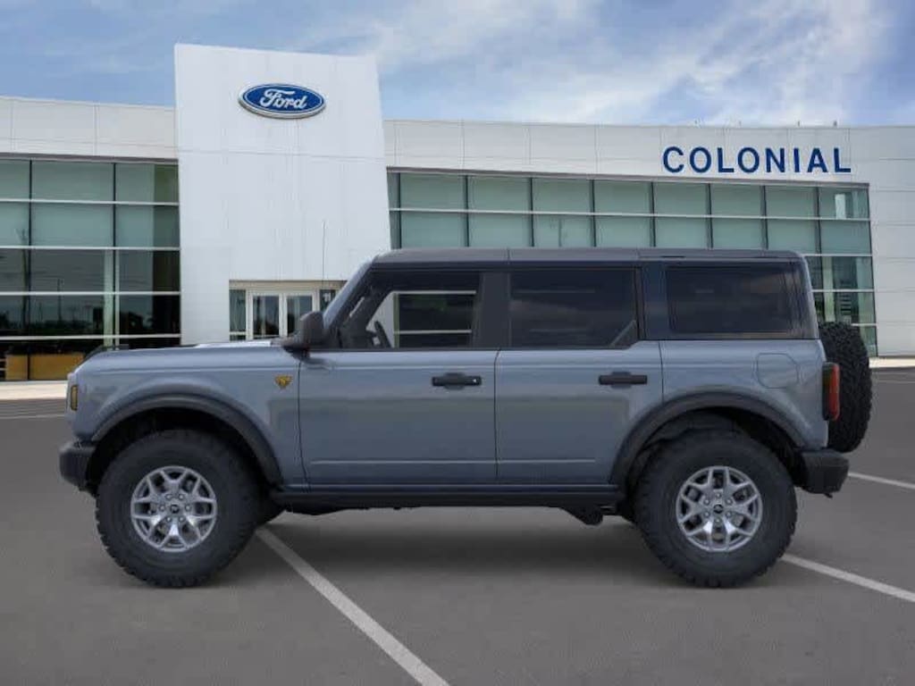 New 2025 Ford Bronco Badlands SUV