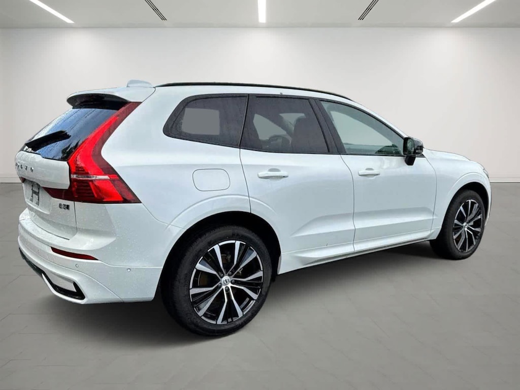 Used 2025 Volvo XC60 Plus B5 AWD