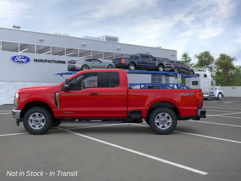 2026 Ford F-350 XLT photo 3