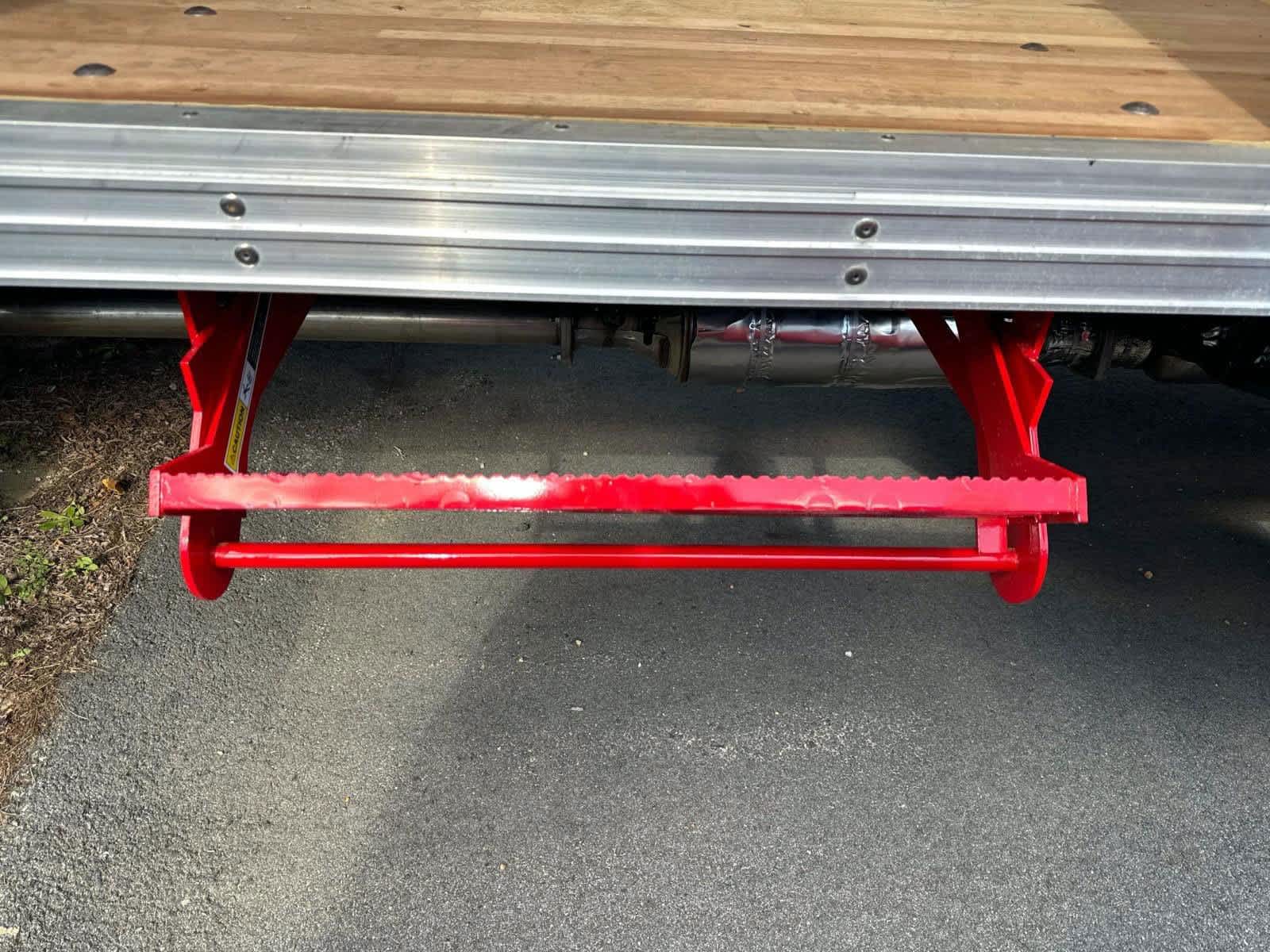 2025 Ford F-600 Super Duty Chassis Cab XL - Photo 9