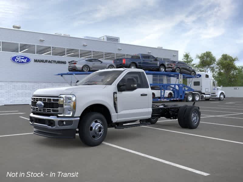 2026 Ford F-350 XLT 4x4 Regular Cab 169-In DRW's photo
