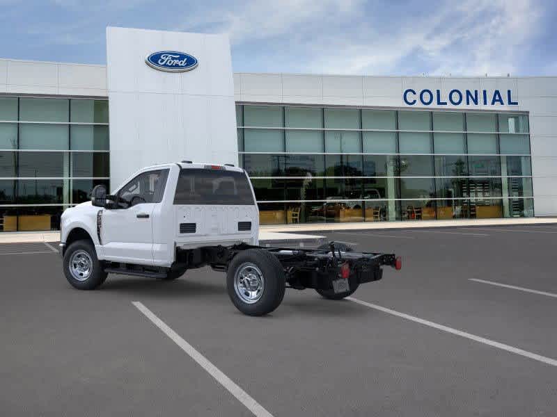 2026 Ford F-350 photo 4