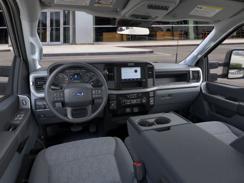 2026 Ford F-350 Super Duty XL - Photo 9