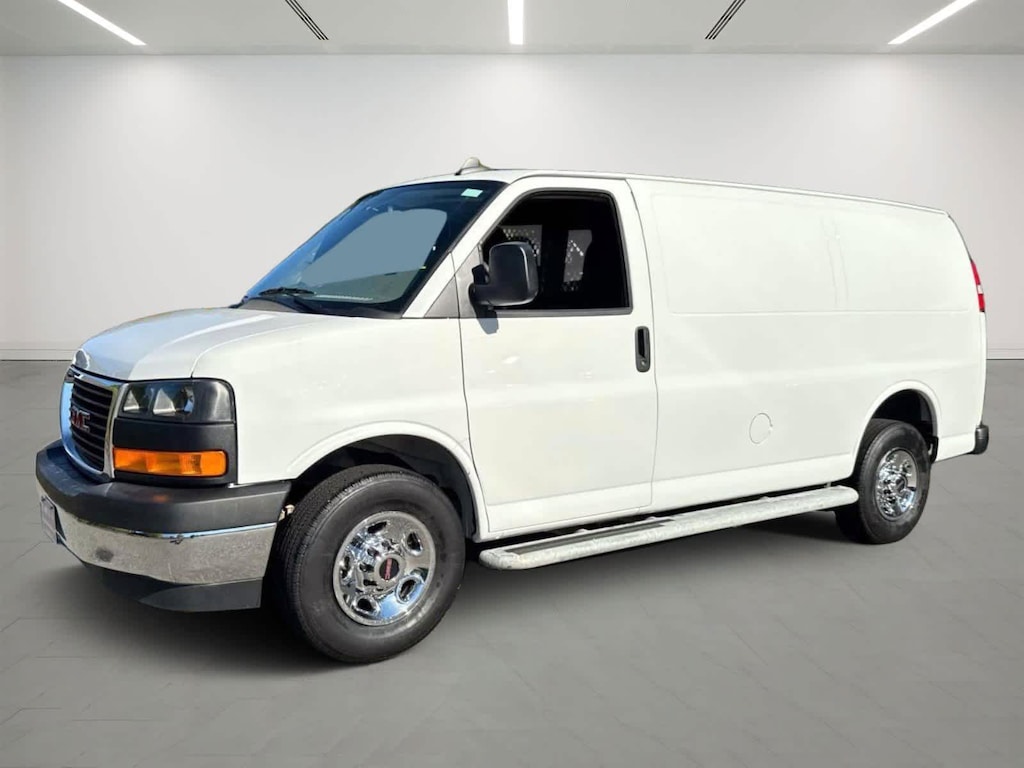 Used 2023 GMC Savana RWD 2500 135