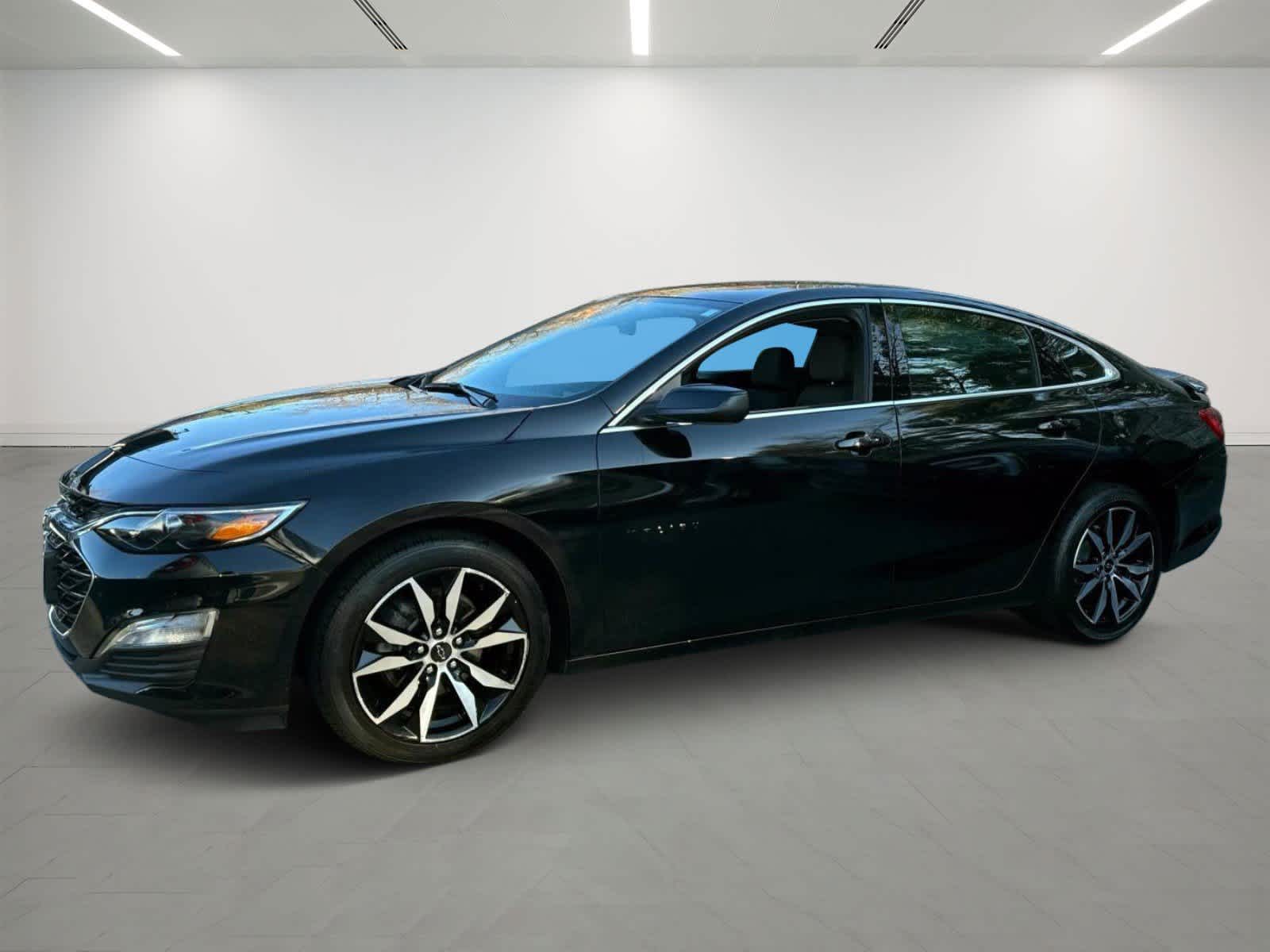 2022 Chevrolet Malibu RS's photo