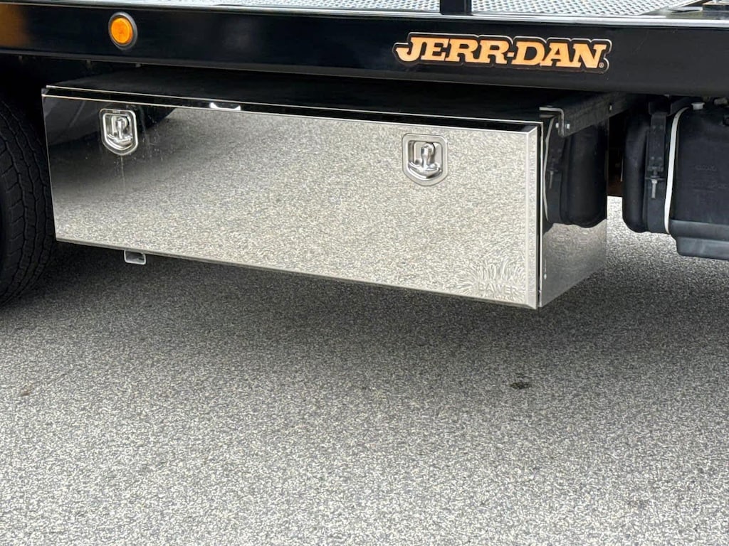 Used 2022 Ford Super Duty F-600 DRW XL 4WD Reg Cab 145 WB 60 CA 4WD Reg Cab 145 WB 60 CA