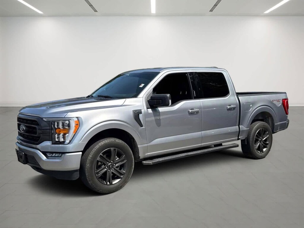 Used 2021 Ford F-150 XLT 4WD Supercrew 5.5 Box 4WD SuperCrew 5.5 Box