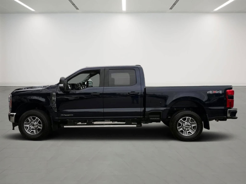 Used 2025 Ford Super Duty F-250 SRW Lariat