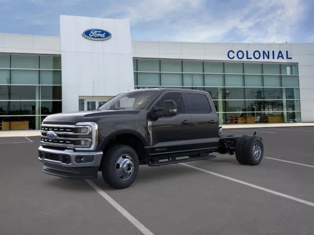 New 2026 Ford F-350 Chassis 4WD Crew Cab 179 WB 60 CA Truck Crew Cab