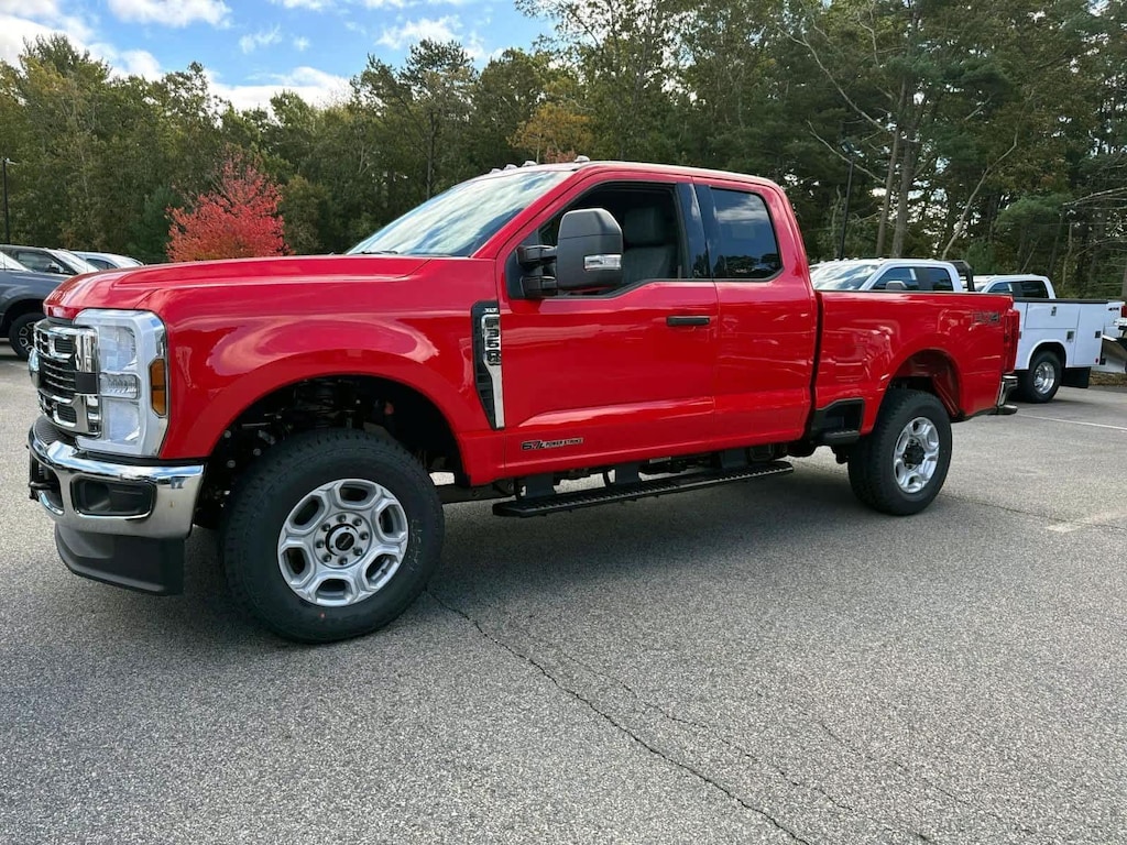 New 2026 Ford F-350 XLT Truck Super Cab