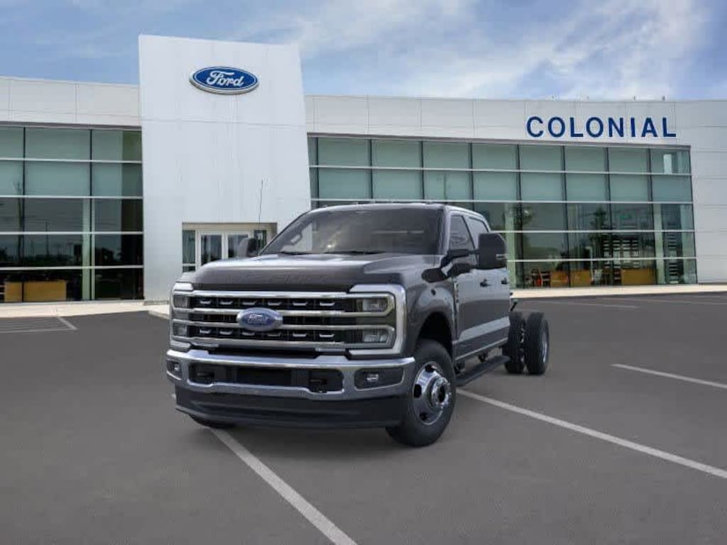 New 2026 Ford F-350 Chassis 4WD Crew Cab 179 WB 60 CA Truck Crew Cab