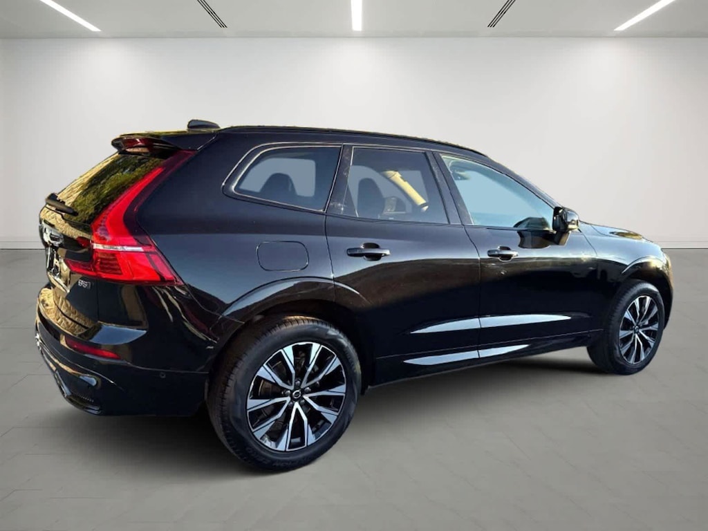Used 2025 Volvo XC60 Plus B5 AWD