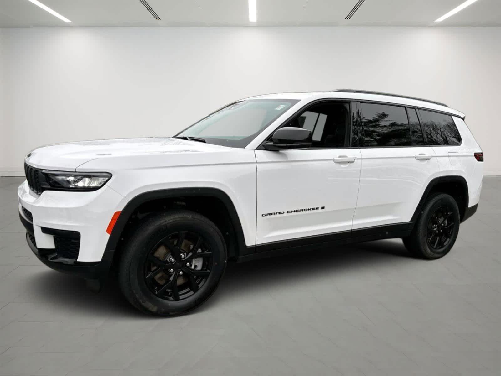 2024 Jeep Grand Cherokee L Altitude's photo