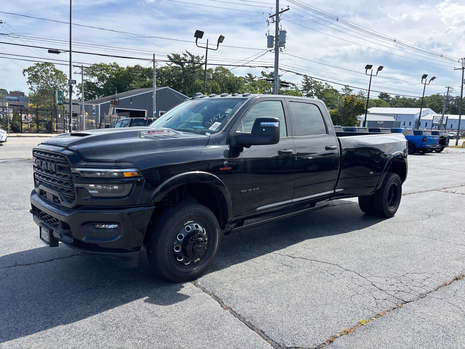 2027 RAM 3500