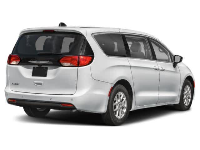 2026 Chrysler Voyager LX's photo