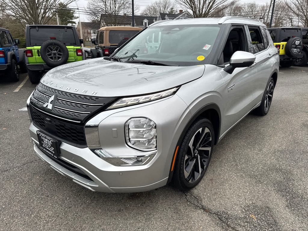 Used 2024 Mitsubishi Outlander PHEV SEL SUV