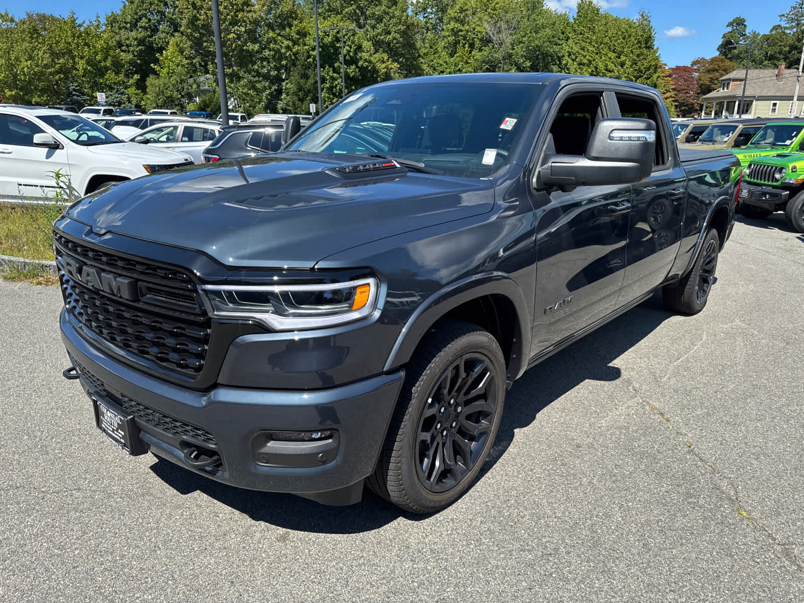 2025 Ram 1500 Limited photo 2