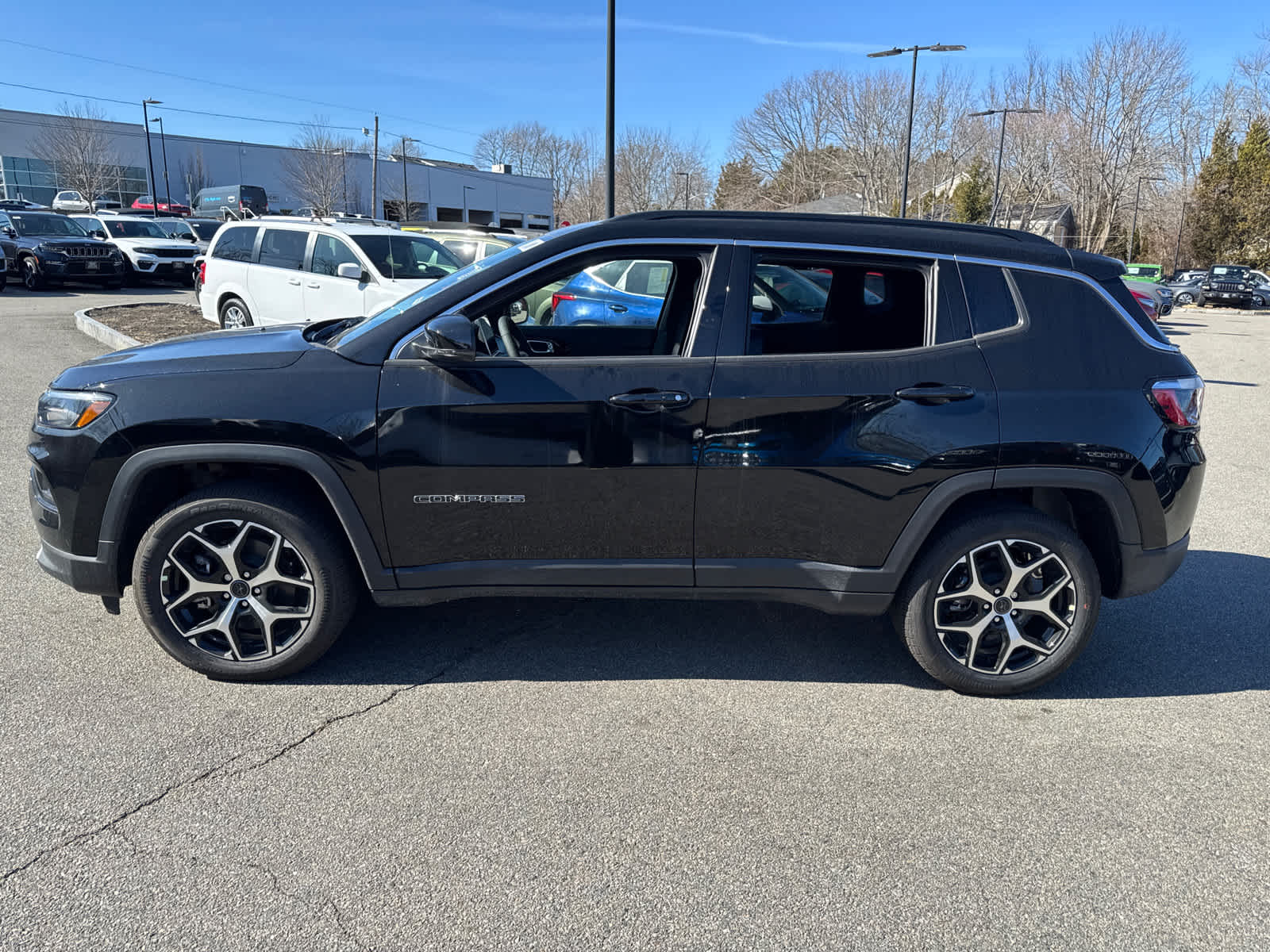 2025 Jeep Compass Limited photo 3
