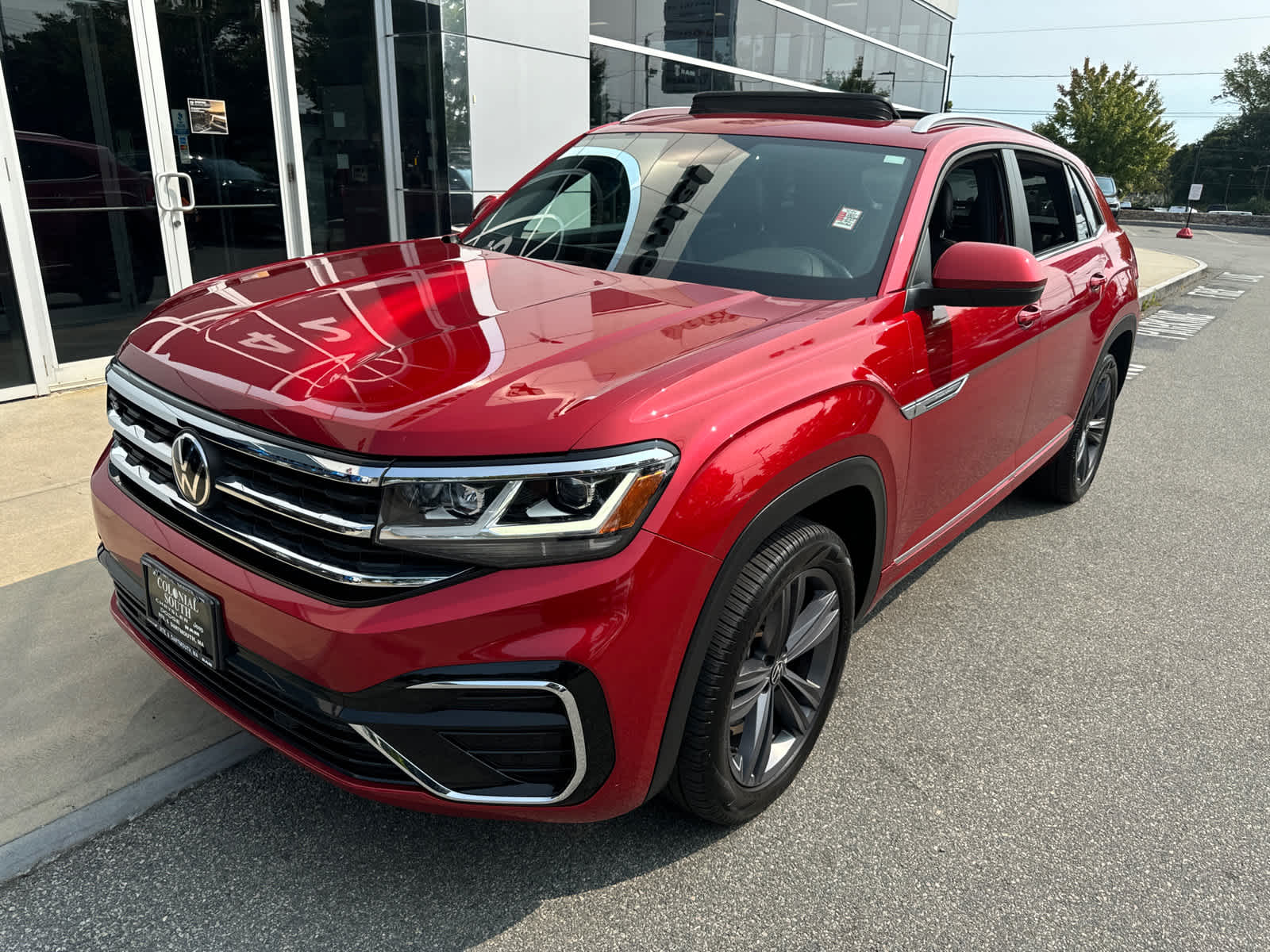 Used 2021 Volkswagen Atlas Cross Sport SE w/Tech R-Line with VIN 1V2RE2CA2MC234765 for sale in Dartmouth, MA