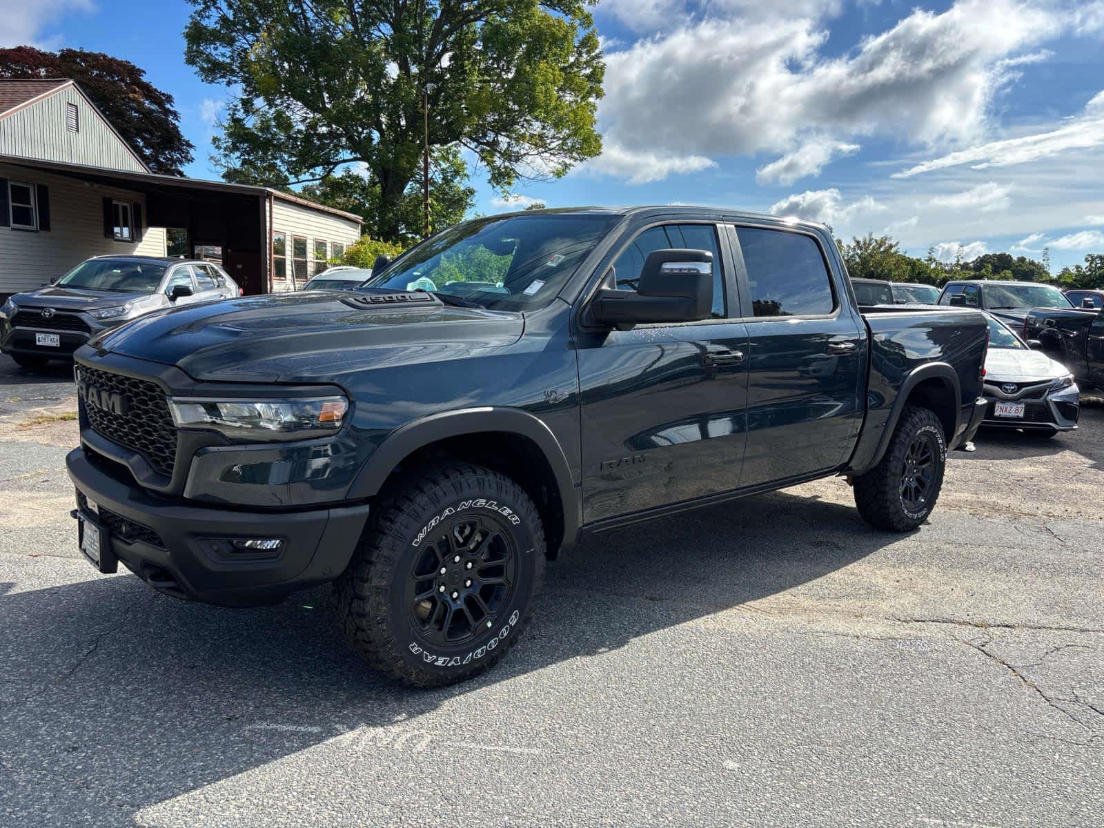 2027 Ram 1500 REBEL CREW CAB 4X4 5'7 BOX Pickup