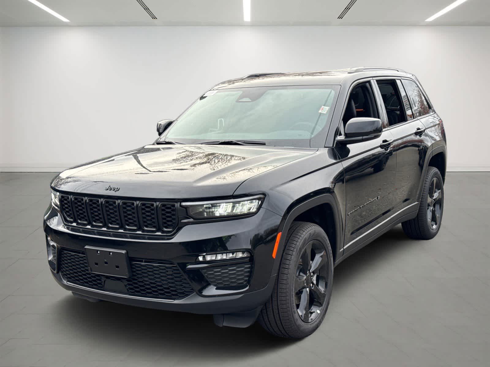 2025 Jeep Grand Cherokee Limited's photo