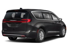2026 Chrysler Pacifica SELECT Passenger Van