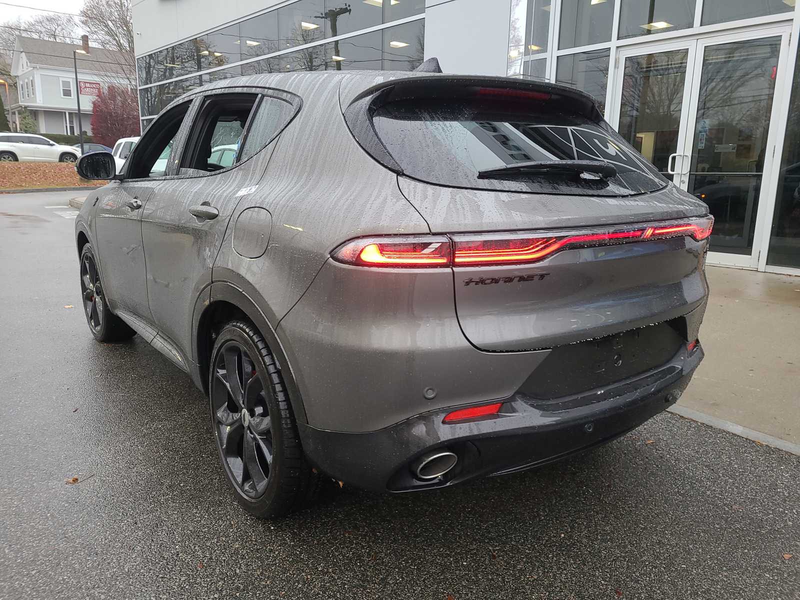 2024 Dodge Hornet R/T photo 3