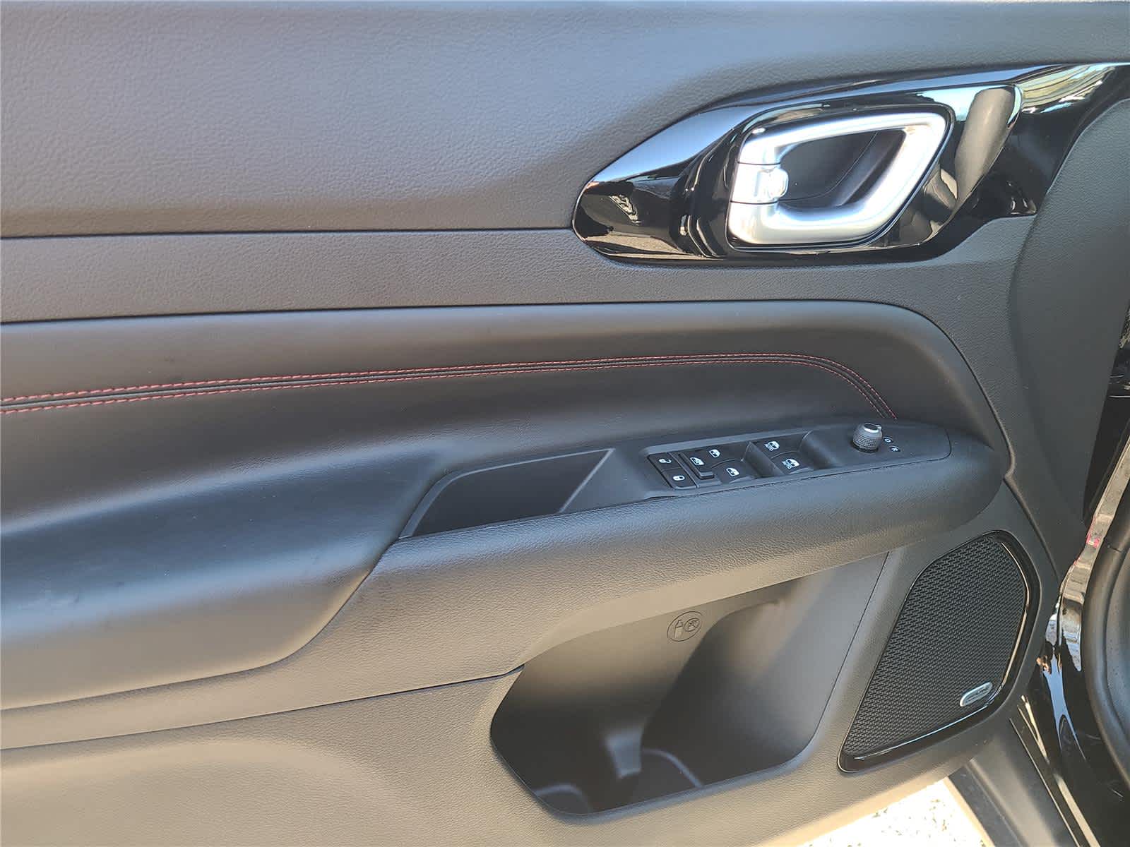 2024 Jeep Compass Trailhawk - Photo 23