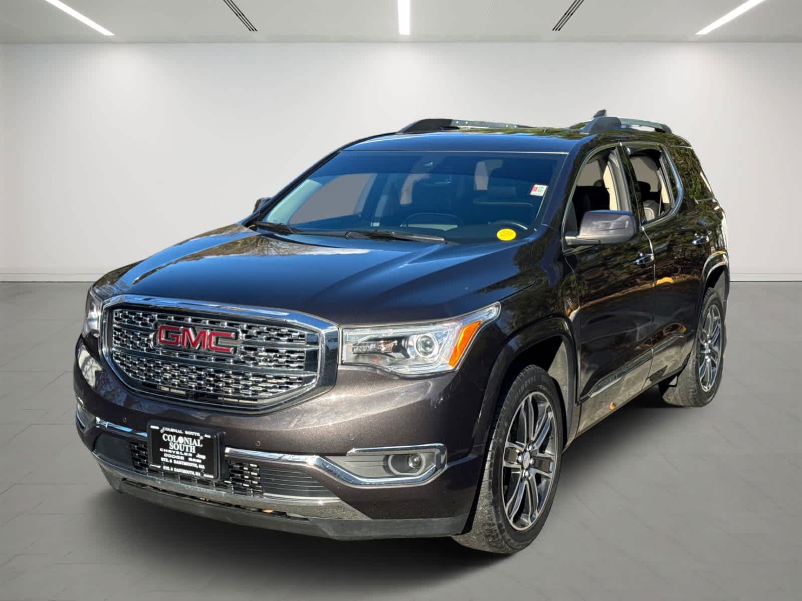 2019 GMC Acadia Denali's photo