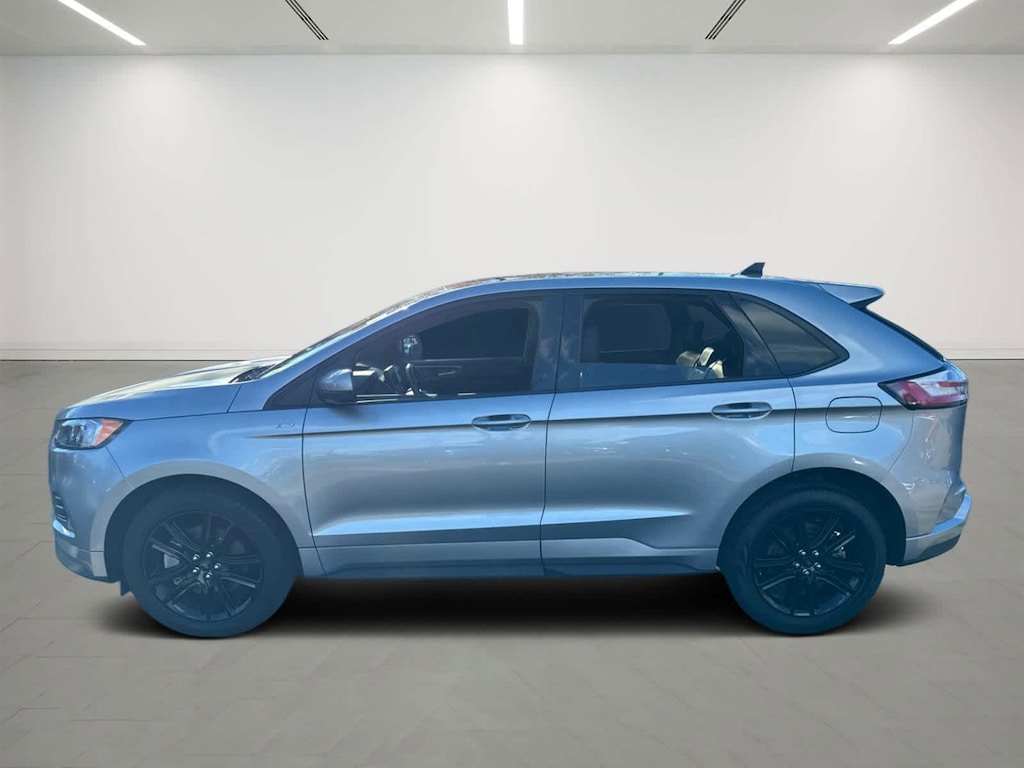 Used 2024 Ford Edge SUV