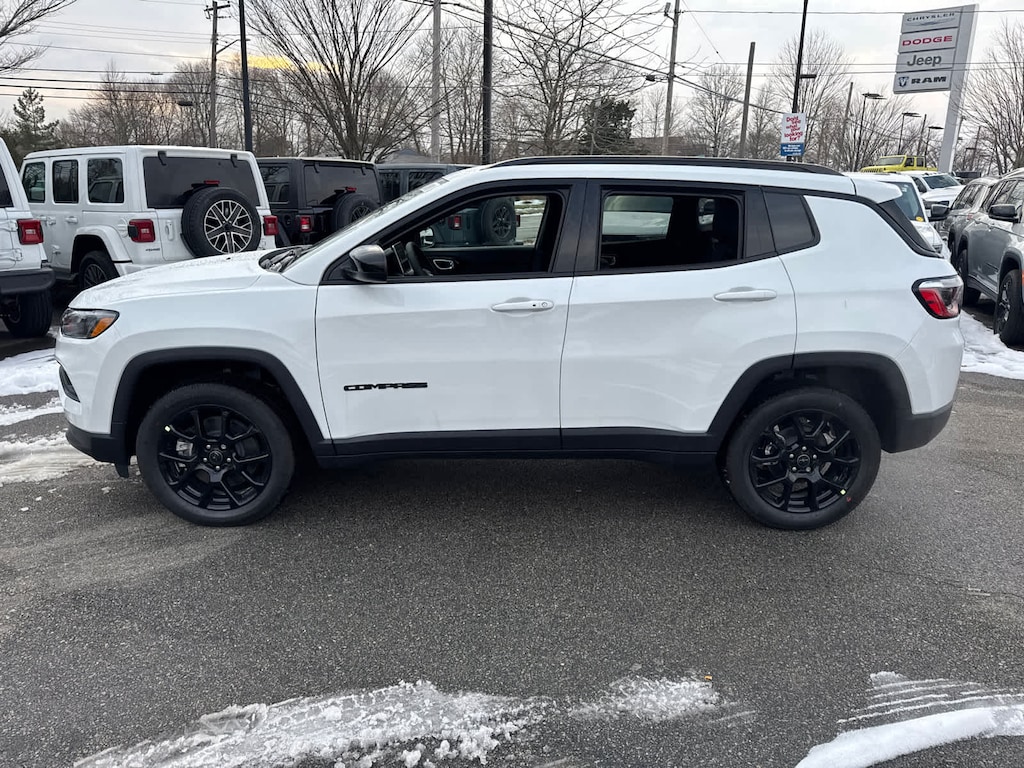 New 2026 Jeep Compass LATITUDE ALTITUDE 4X4 Sport Utility