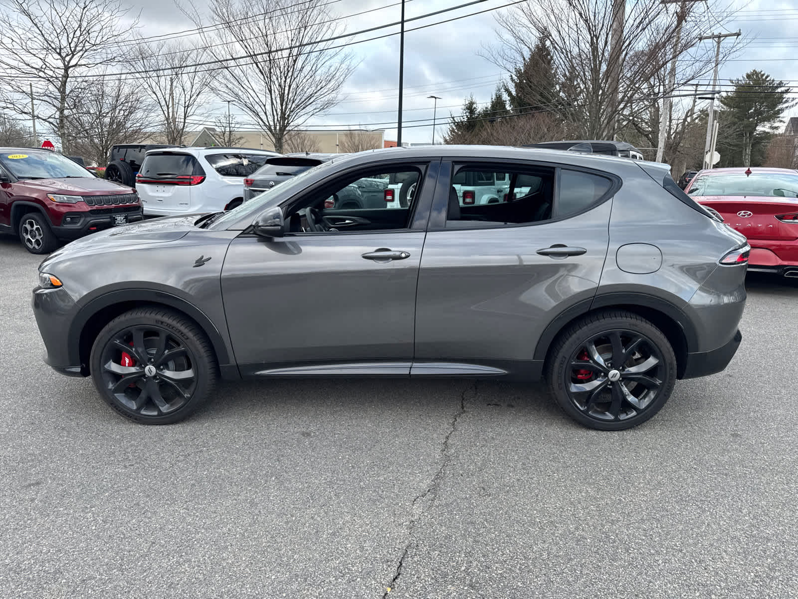 2024 Dodge Hornet R/T Plus photo 3