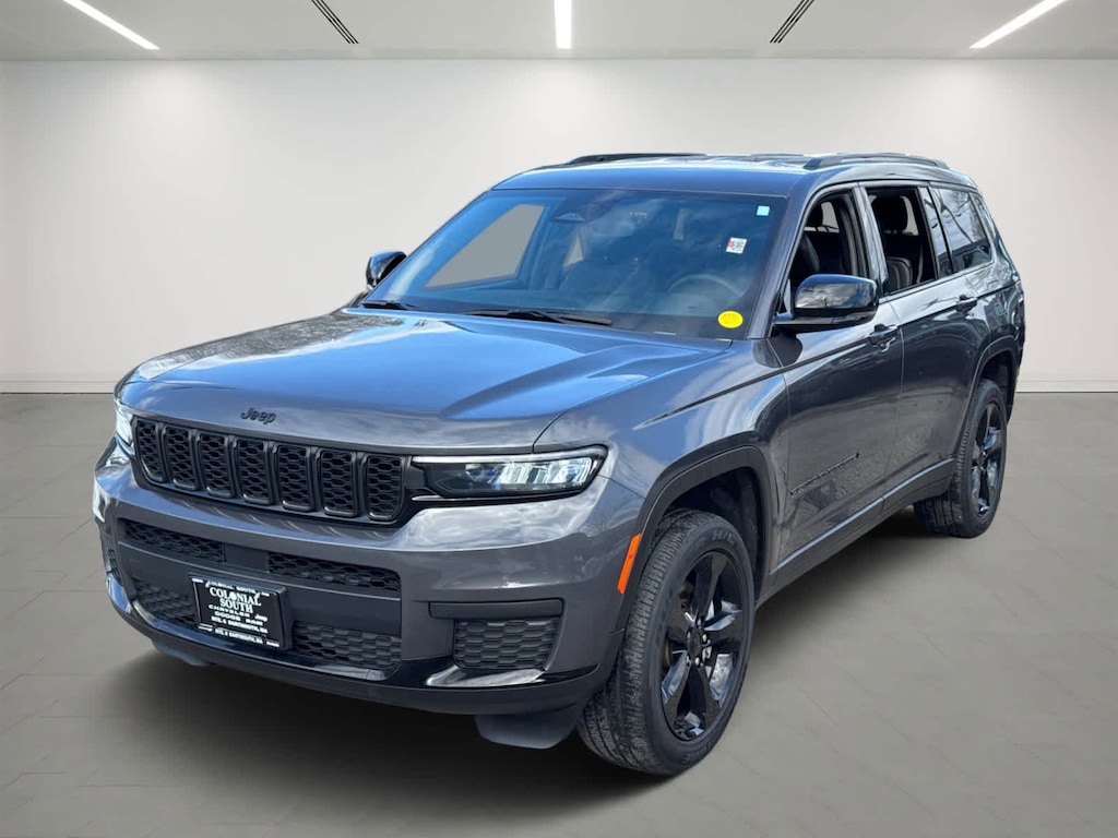 Used 2023 Jeep Grand Cherokee L Laredo SUV