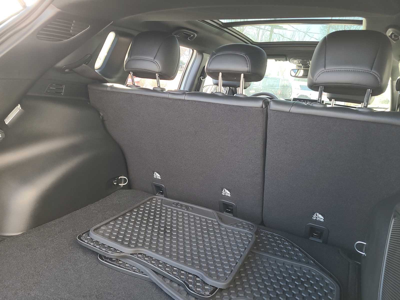 2024 Jeep Compass Trailhawk - Photo 11