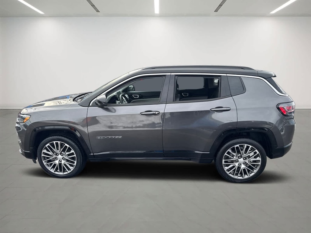 Used 2022 Jeep Compass Limited SUV