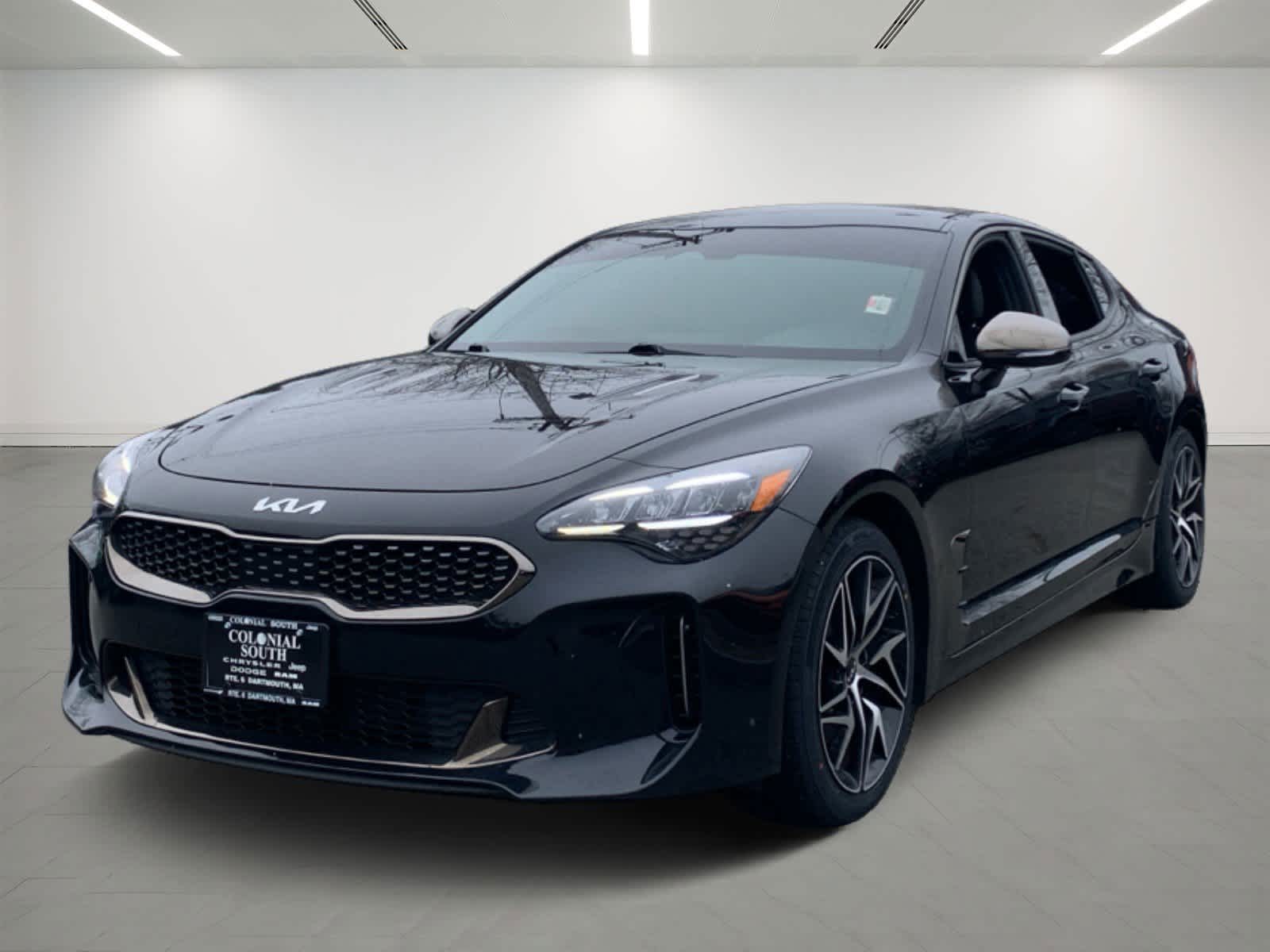 2023 Kia Stinger GT-Line's photo