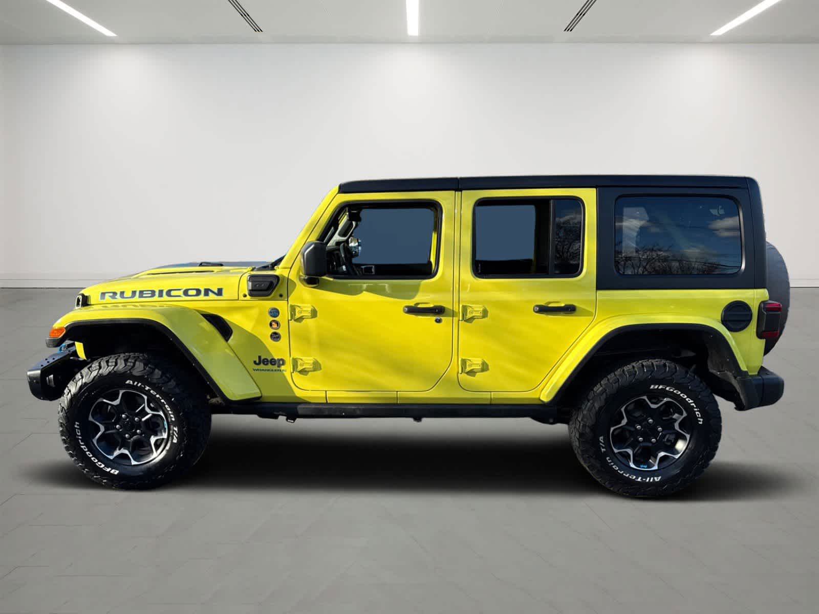 2023 Jeep Wrangler 4xe Rubicon photo 3