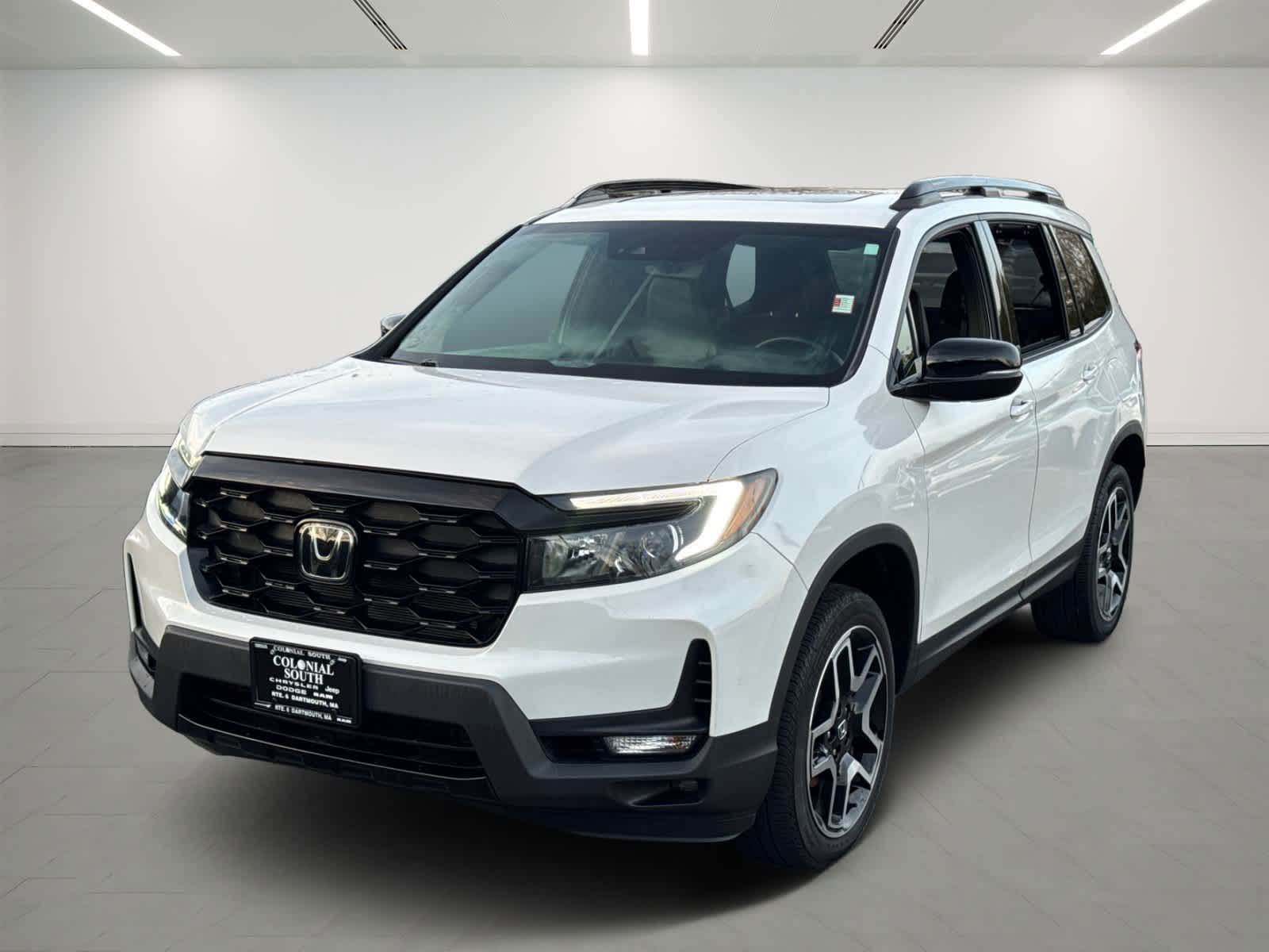 2023 Honda Passport Elite's photo